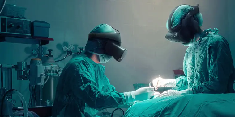 обучение хирургов в VR
